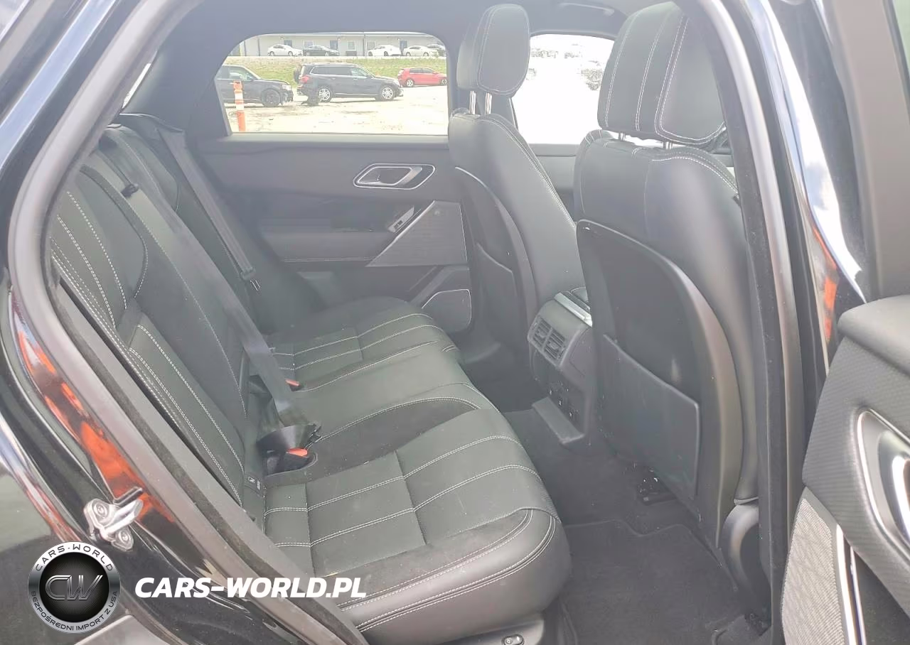 2020 Land Rover Range Rover Velar R-Dynamic S VIN:SALYK2FV9LA292864 - 11