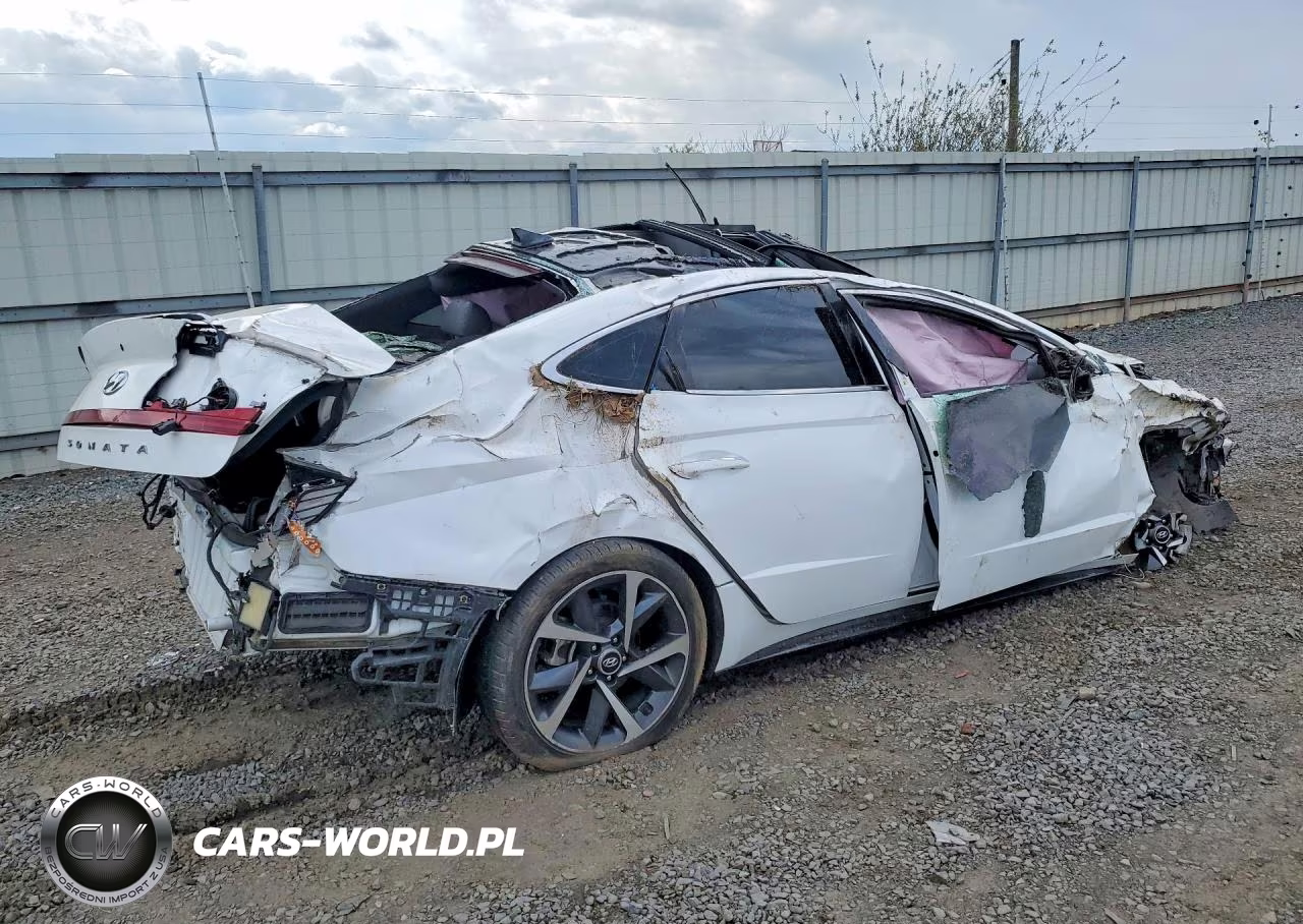 2023 Hyundai Sonata Sel Plus VIN:KMHL44J22PA273076 - 3