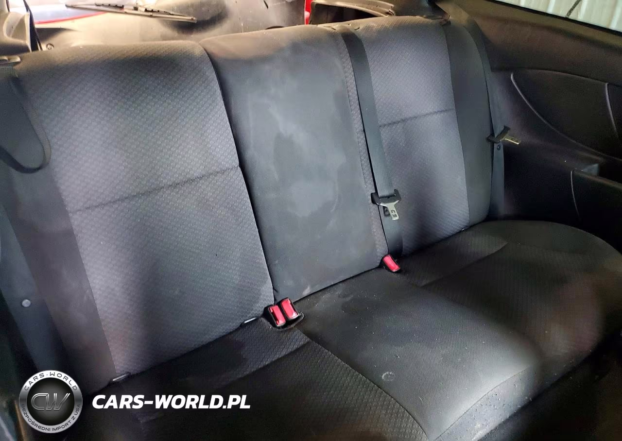 2005 Ford Focus Zx3 VIN:3FAFP31N55R155304 - 10