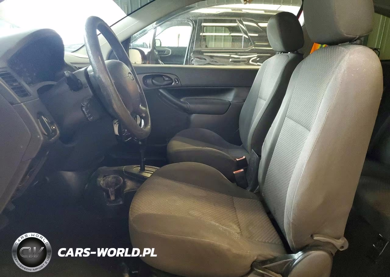 2005 Ford Focus Zx3 VIN:3FAFP31N55R155304 - 7
