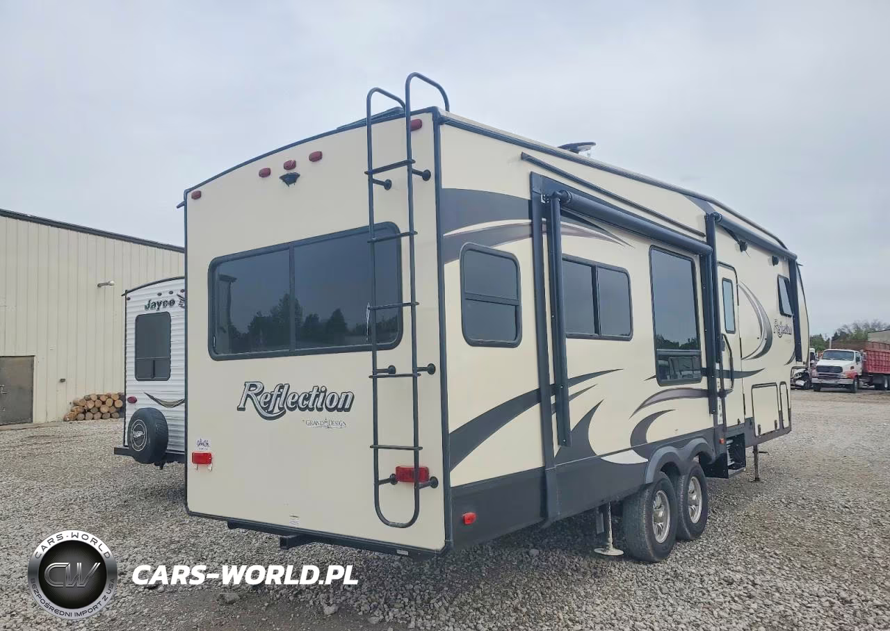2018 Grand Design Reflection Camper VIN:573FR3326J3317353 - 4