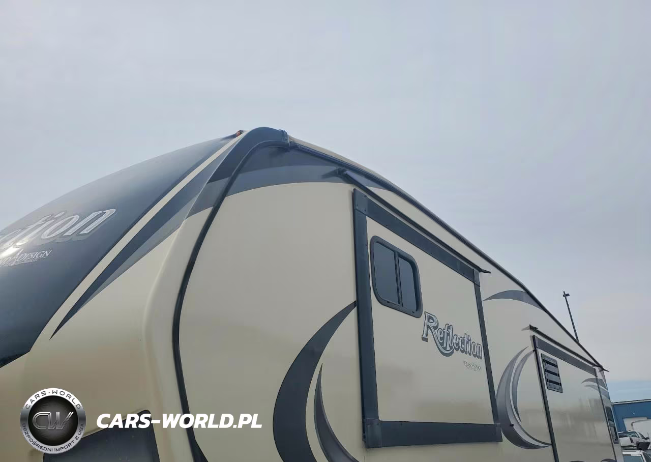 2018 Grand Design Reflection Camper VIN:573FR3326J3317353 - 9