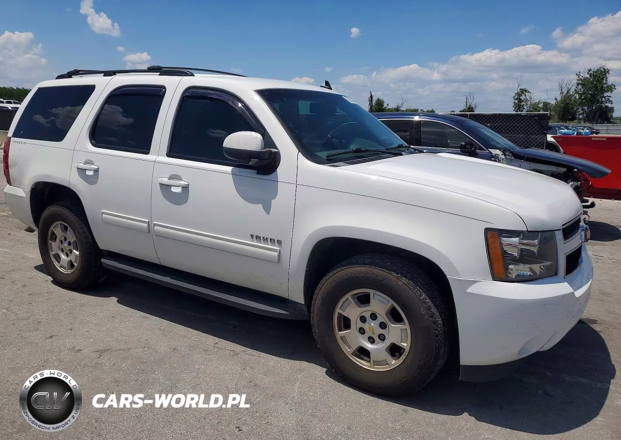 2014 Chevrolet Tahoe C1500 Ls VIN:1GNSCAE01ER140437 - 4