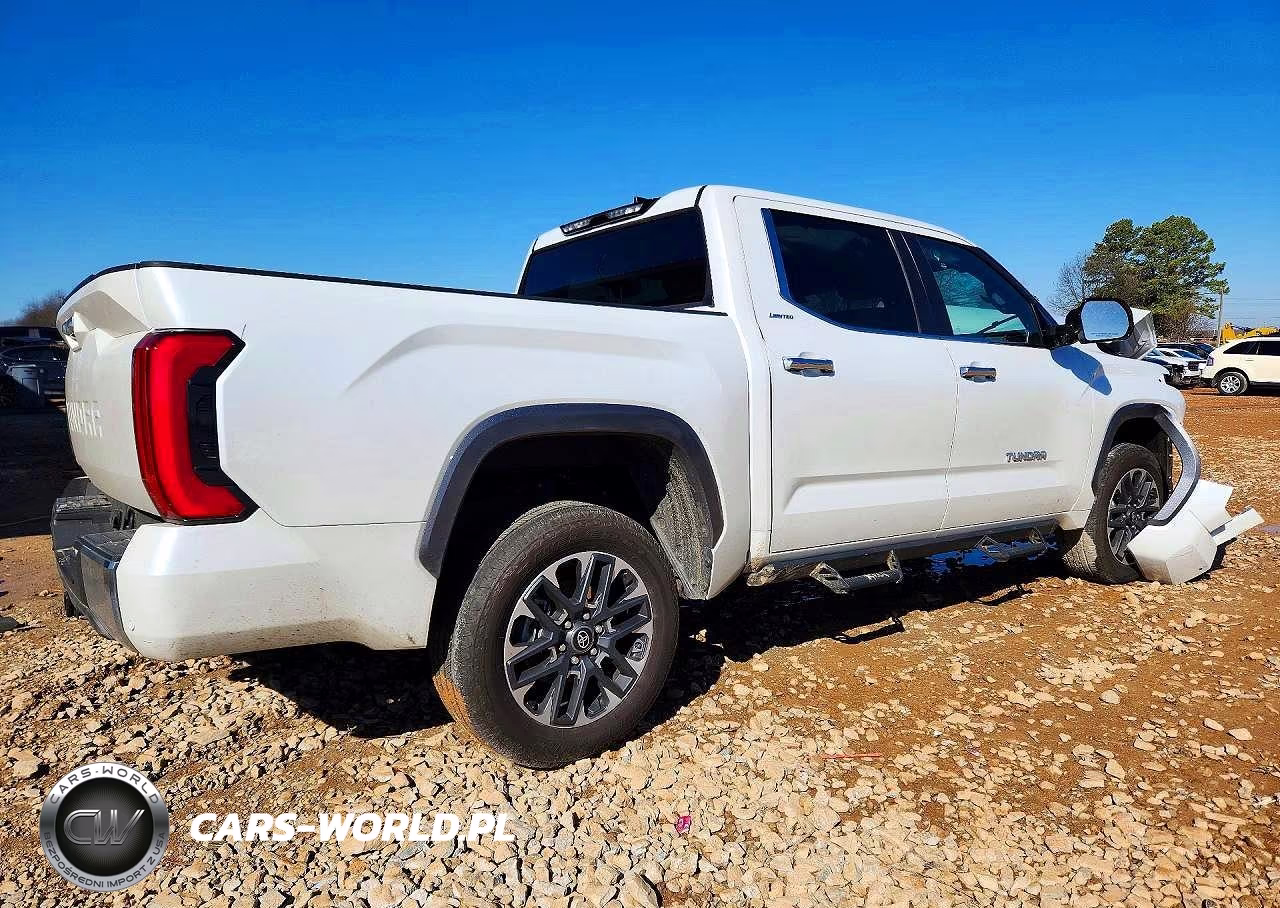 2025 Toyota Tundra Crewmax Limited VIN:5TFJA5DB4SX326792 - 3