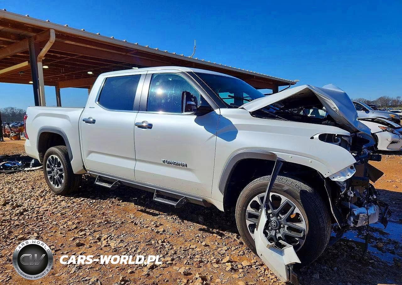 2025 Toyota Tundra Crewmax Limited VIN:5TFJA5DB4SX326792 - 4