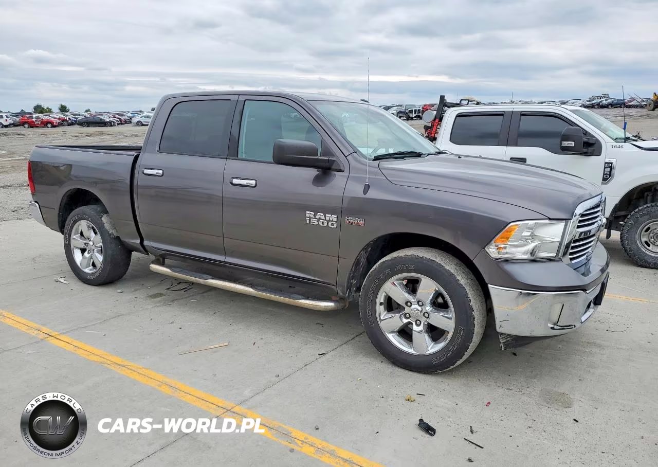 2015 Ram 1500 Slt VIN:3C6RR7LT8FG680575 - 4