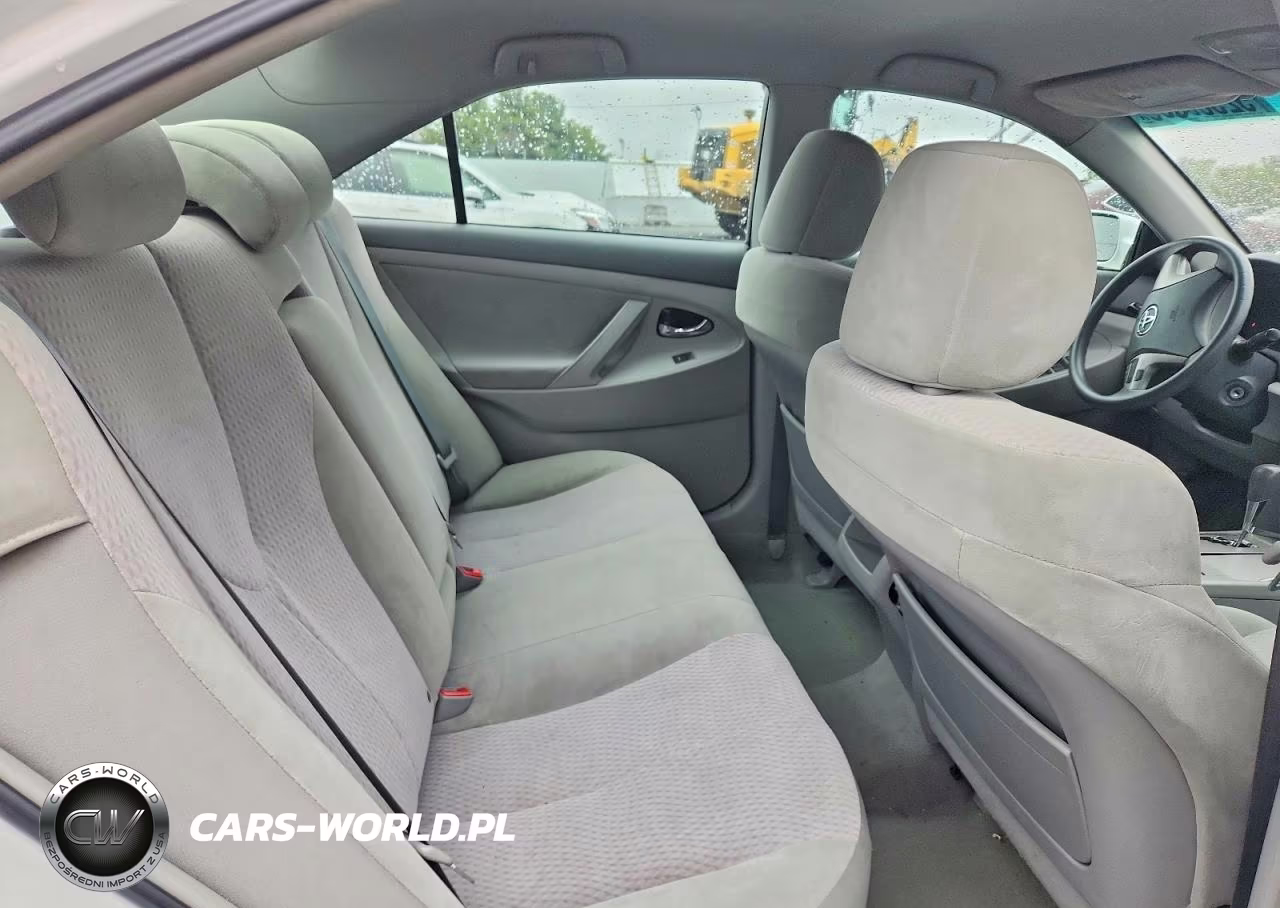 2010 Toyota Camry Le VIN:4T1BF3EK0AU565177 - 10