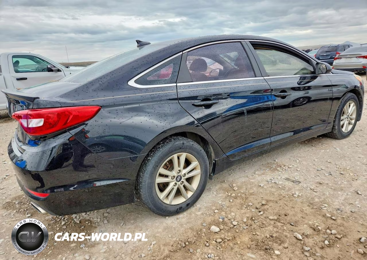 2015 Hyundai Sonata Se VIN:5NPE24AF1FH236369 - 3