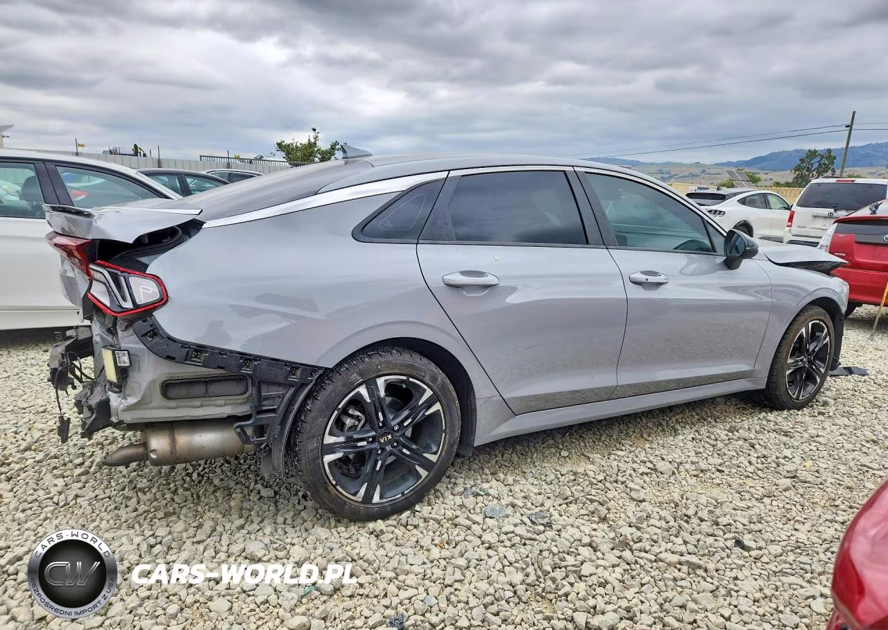 2021 Kia K5 Gt Line VIN:5XXG64J24MG078970 - 3