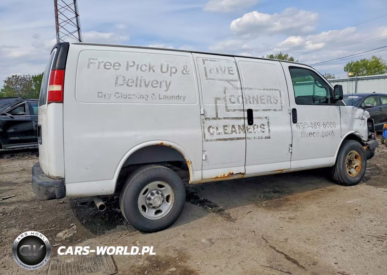 2015 Chevrolet Express G2500 VIN:1GCWGFFF8F1108020 - 3