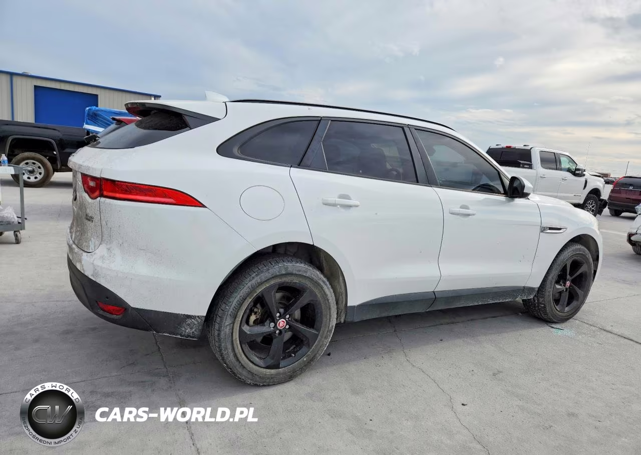 2017 Jaguar F-Pace Premium VIN:SADCJ2BN1HA488545 - 3