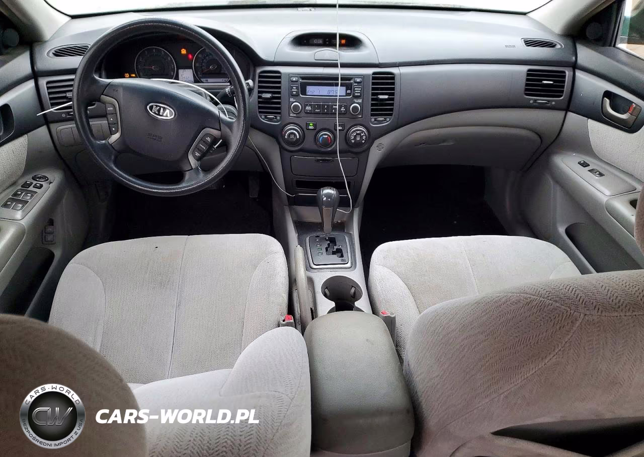2008 Kia Optima Lx VIN:KNAGE123885238638 - 8
