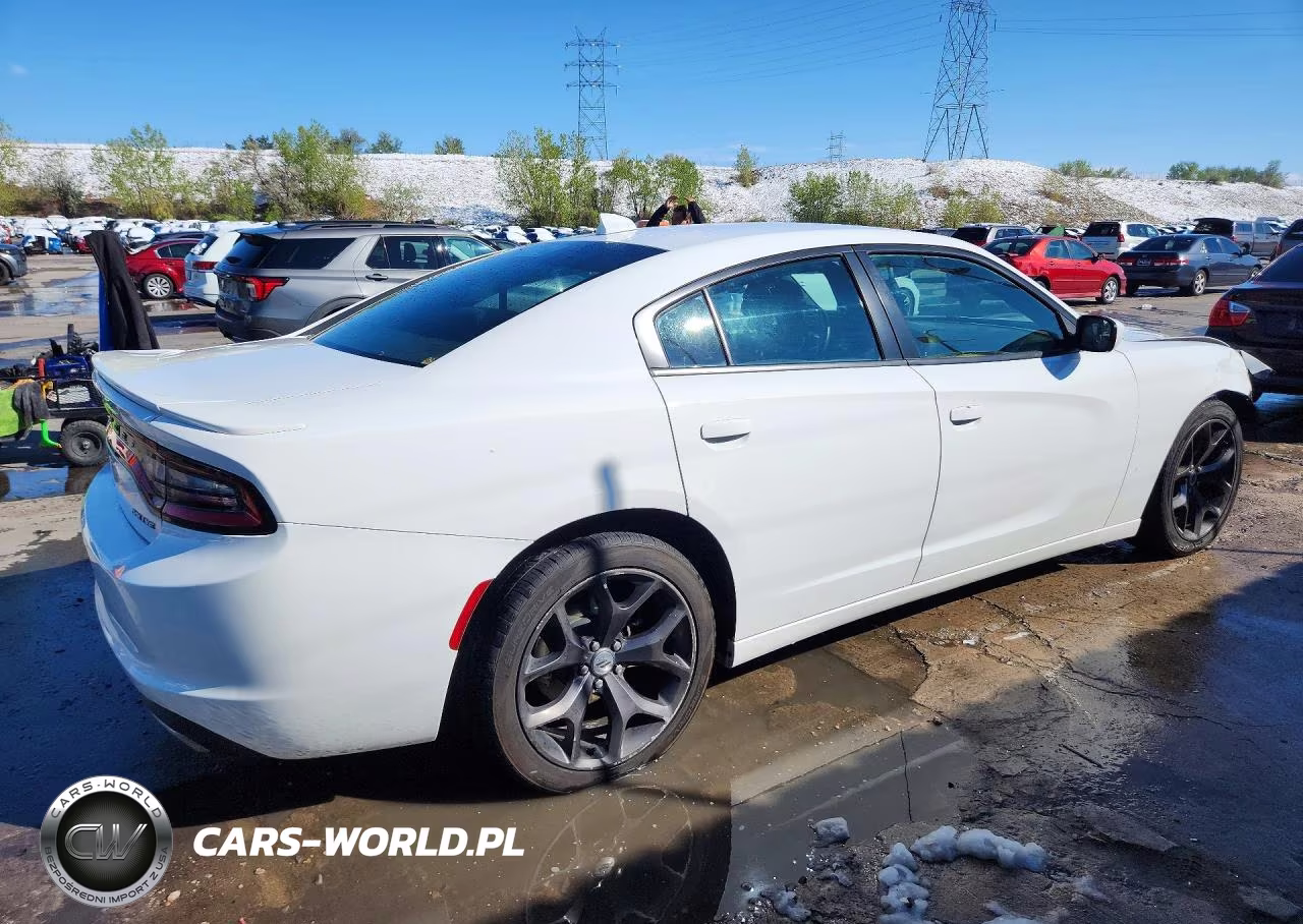 2017 Dodge Charger Sxt VIN:2C3CDXHG9HH643082 - 3