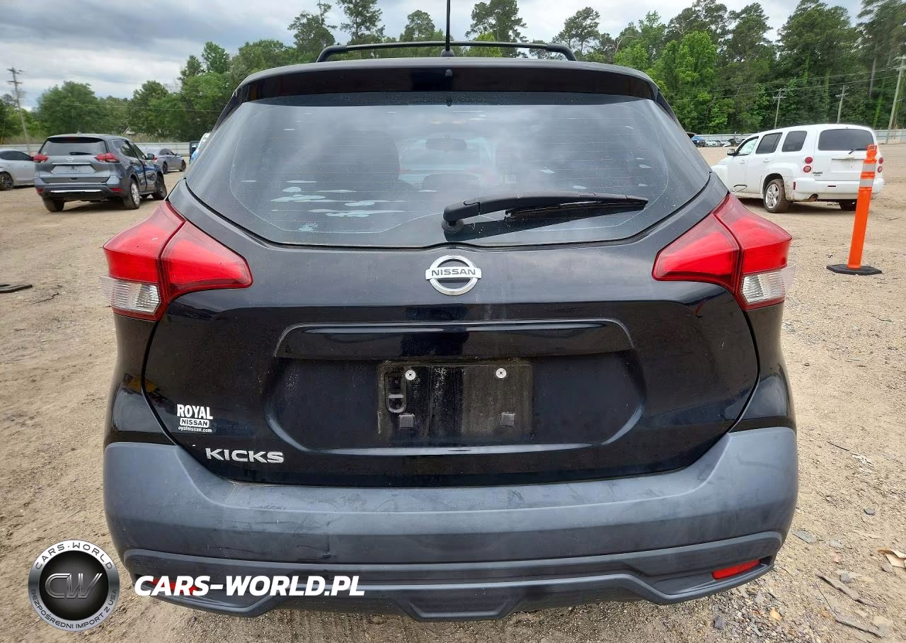 2018 Nissan Kicks S VIN:3N1CP5CU1JL518470 - 6