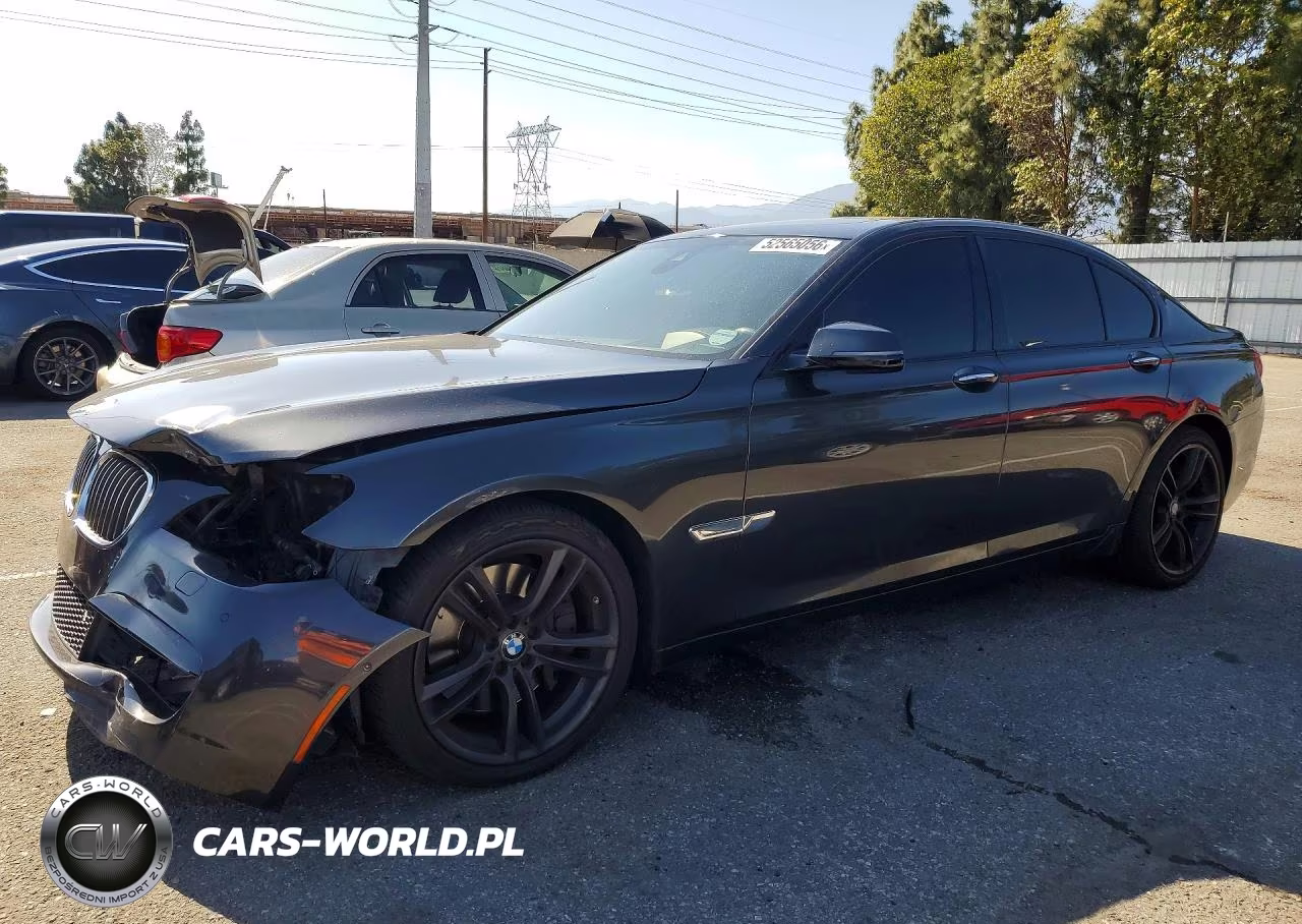 2013 BMW 750 I