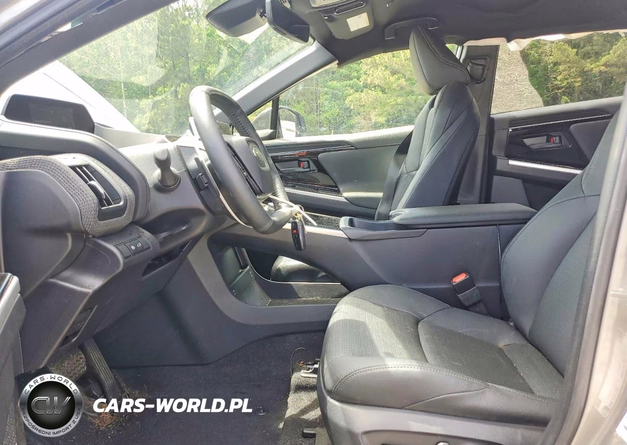 2024 Subaru Solterra Premium VIN:JTMABABA2RA080984 - 7