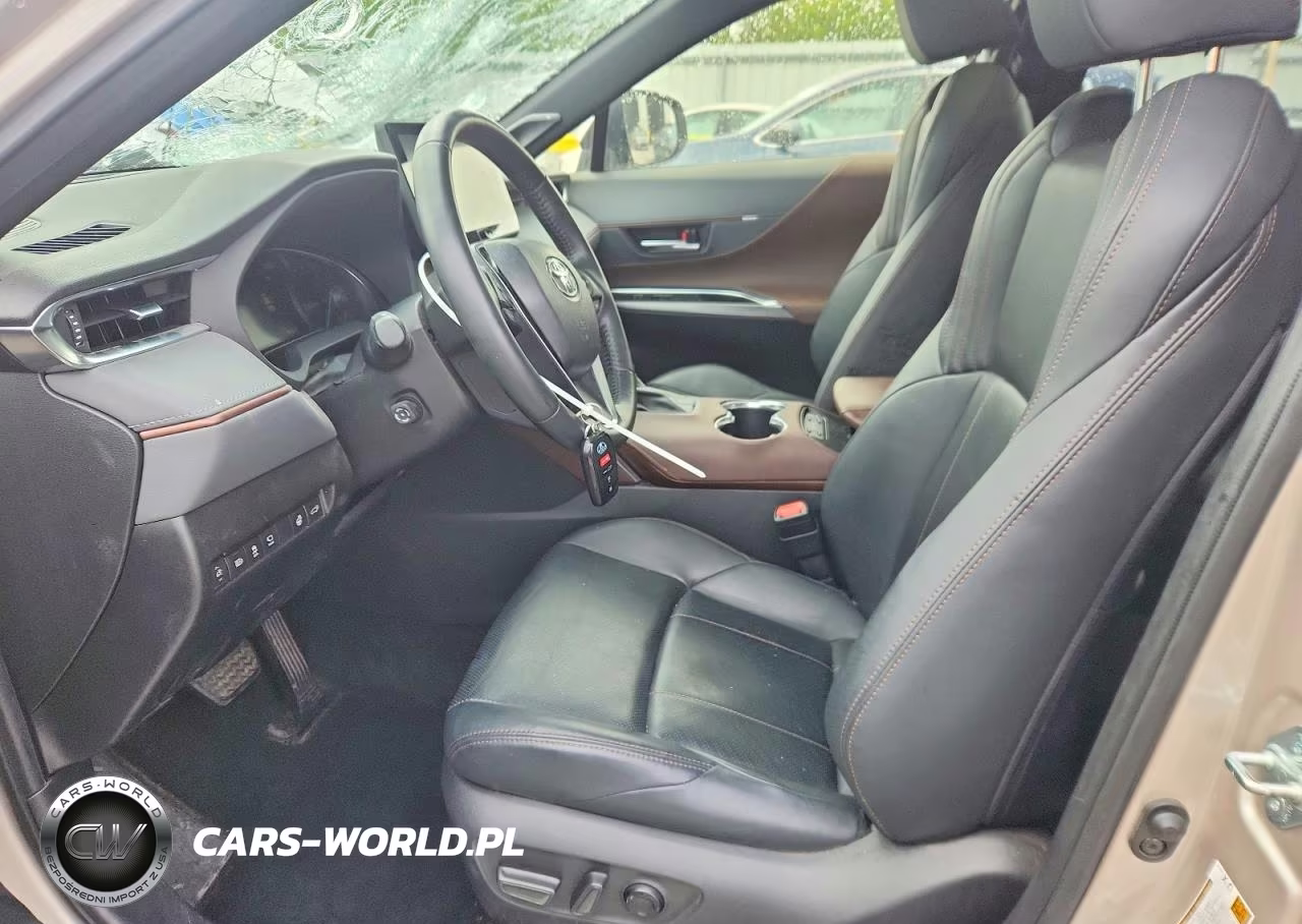 2021 Toyota Venza Limited VIN:JTEAAAAH1MJ053068 - 7