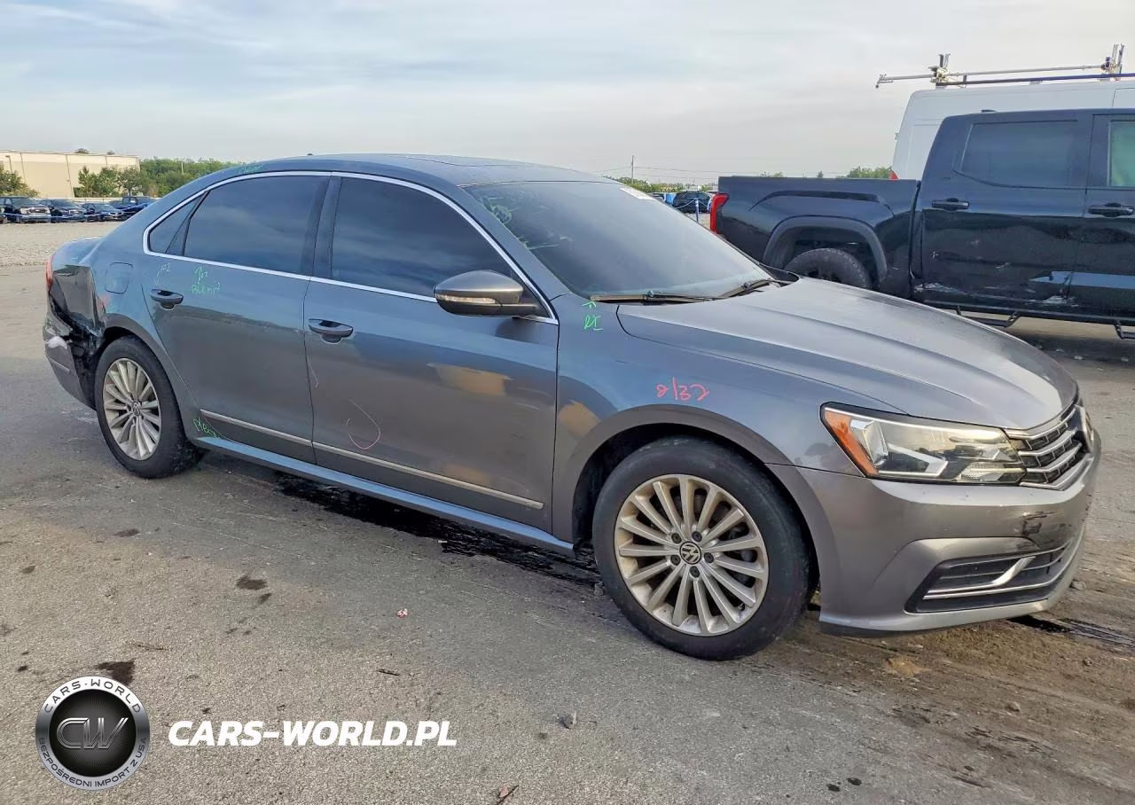 2016 Volkswagen Passat Se VIN:1VWBT7A35GC013169 - 4