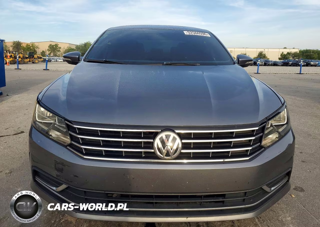 2016 Volkswagen Passat Se VIN:1VWBT7A35GC013169 - 5