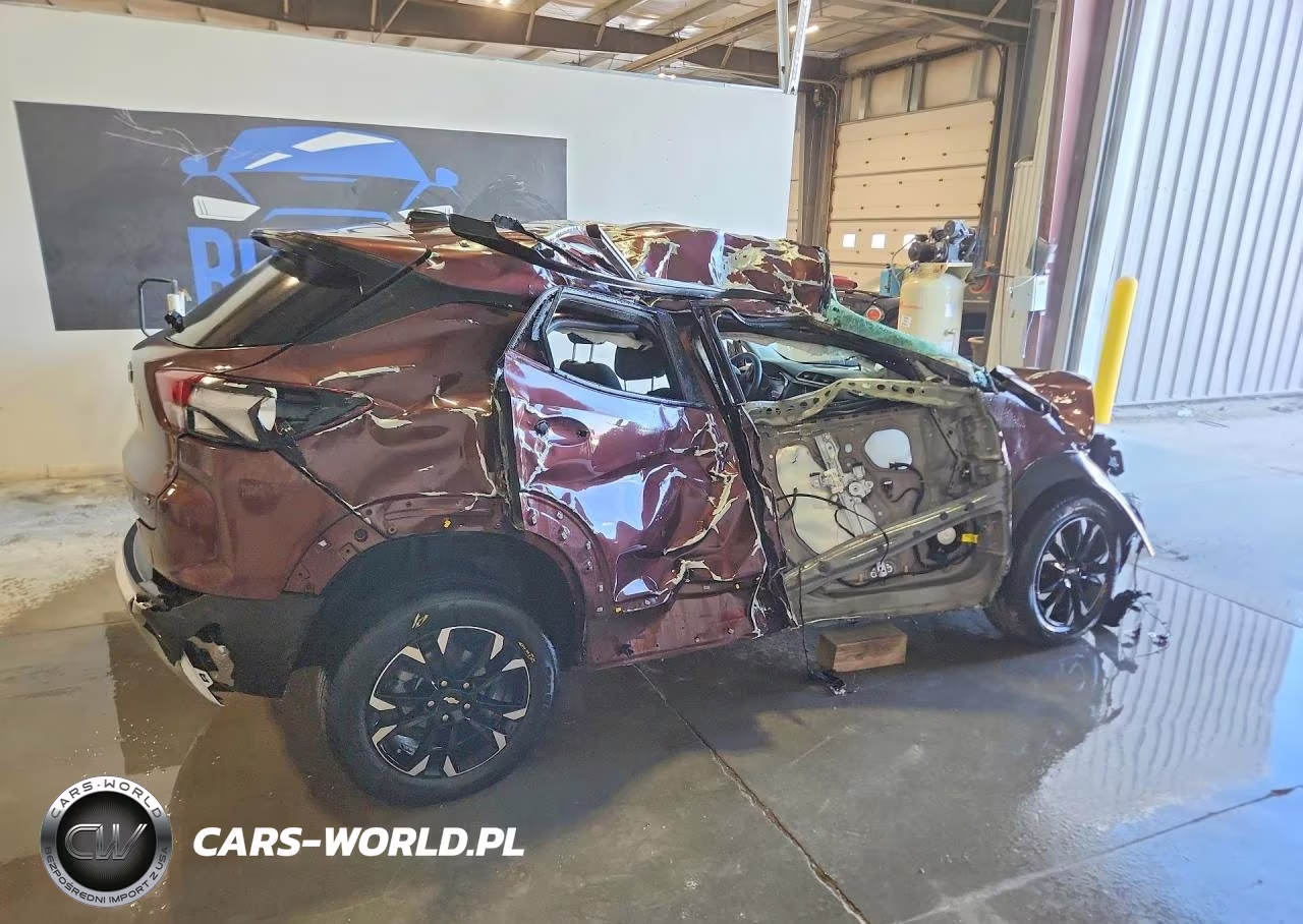 2023 Chevrolet Trailblazer Lt VIN:KL79MPS28PB180875 - 3