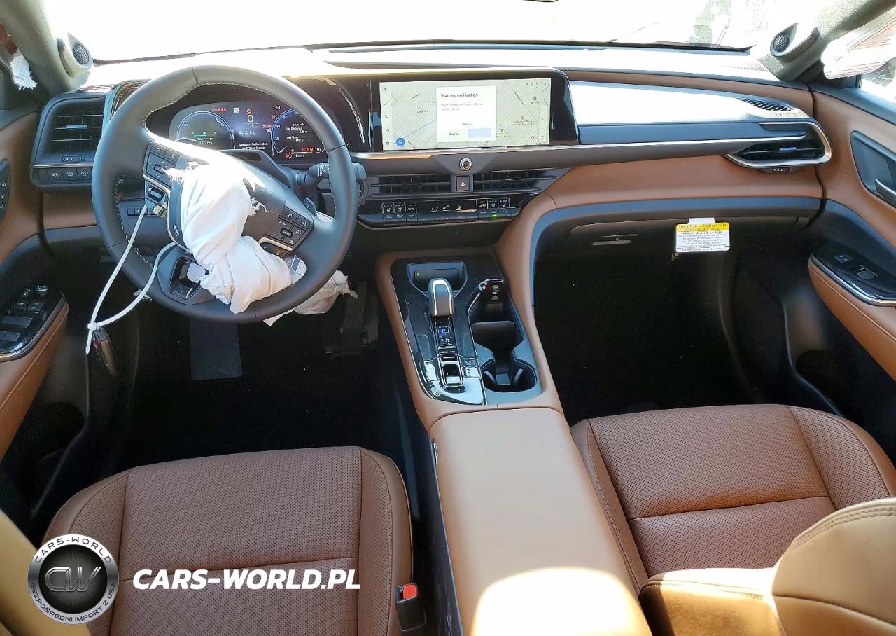 2026 Toyota Crown Signia Limited VIN:JTDACAAJ6T3040840 - 8