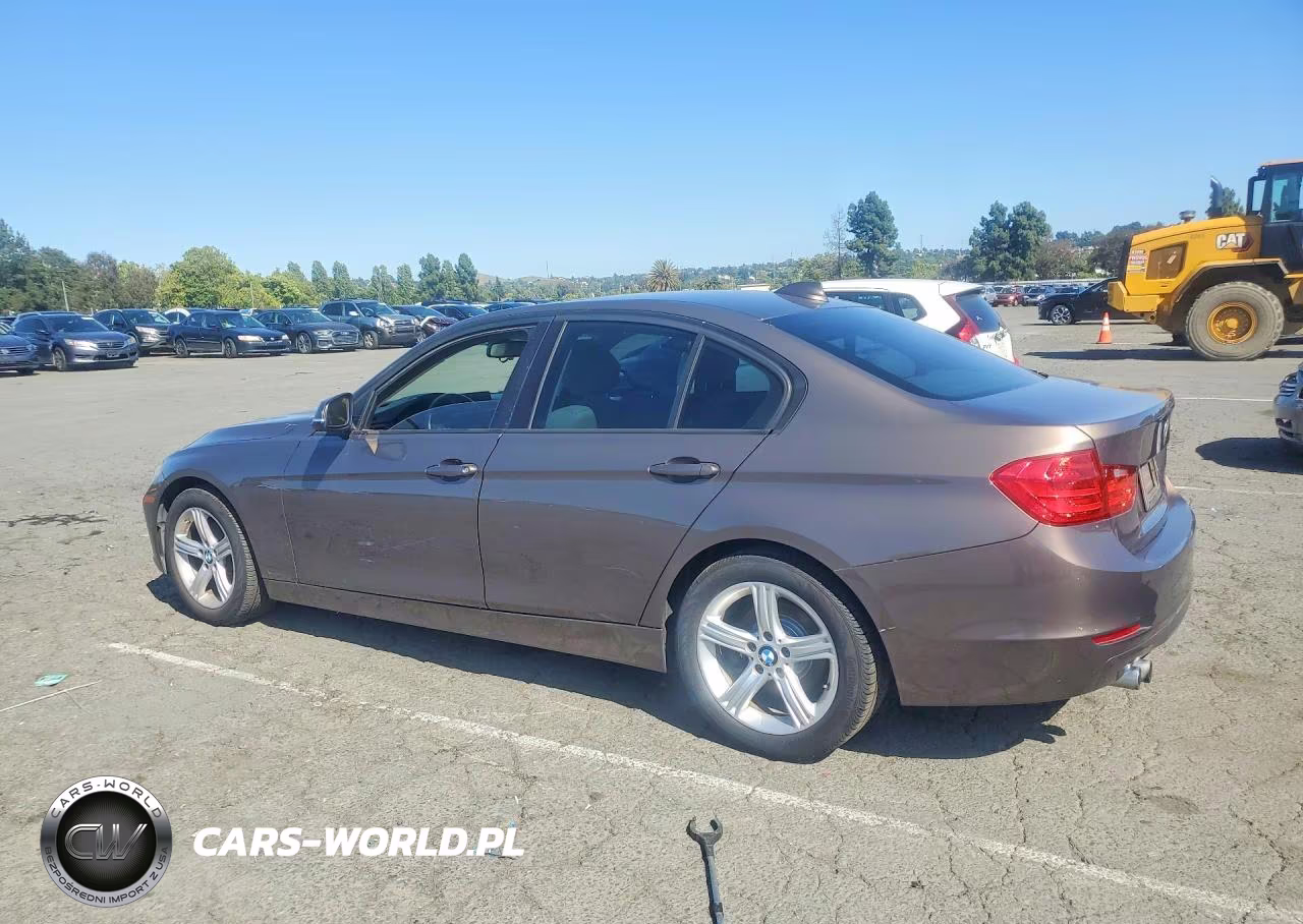 2013 BMW 328 I Sulev VIN:WBA3C1G5XDNR44132 - 2