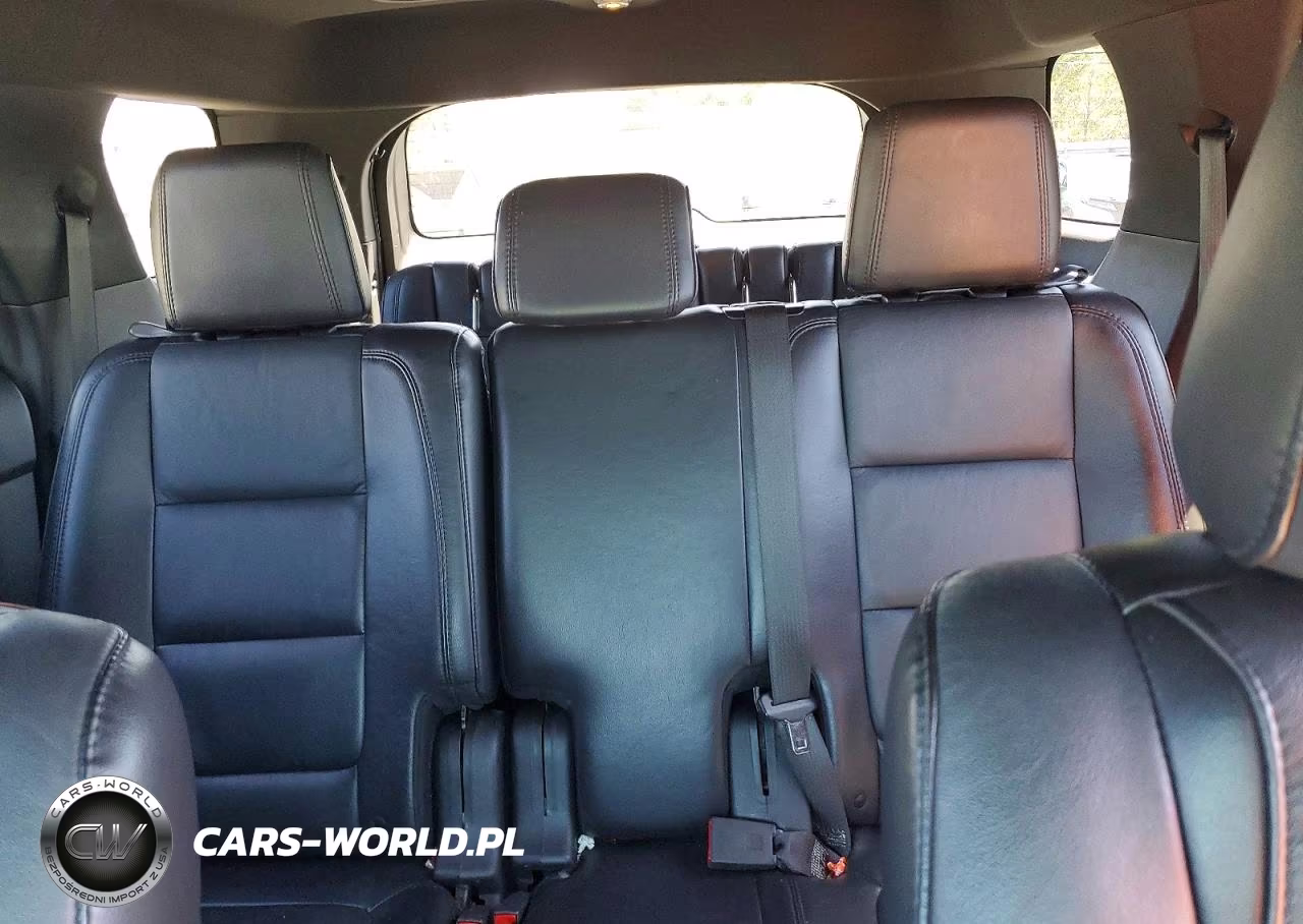 2015 Ford Explorer Xlt VIN:1FM5K8D89FGB45810 - 10