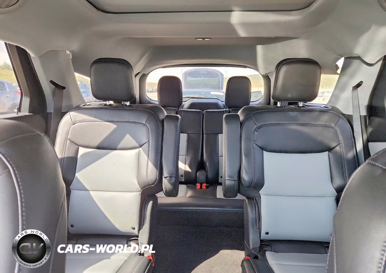 2023 Ford Explorer Xlt VIN:1FMSK8DH1PGB79891 - 10