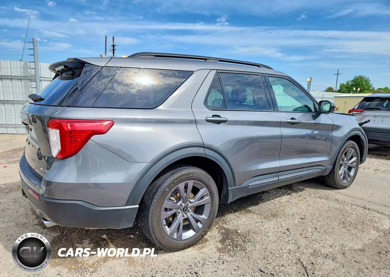 2023 Ford Explorer Xlt VIN:1FMSK8DH1PGB79891 - 3