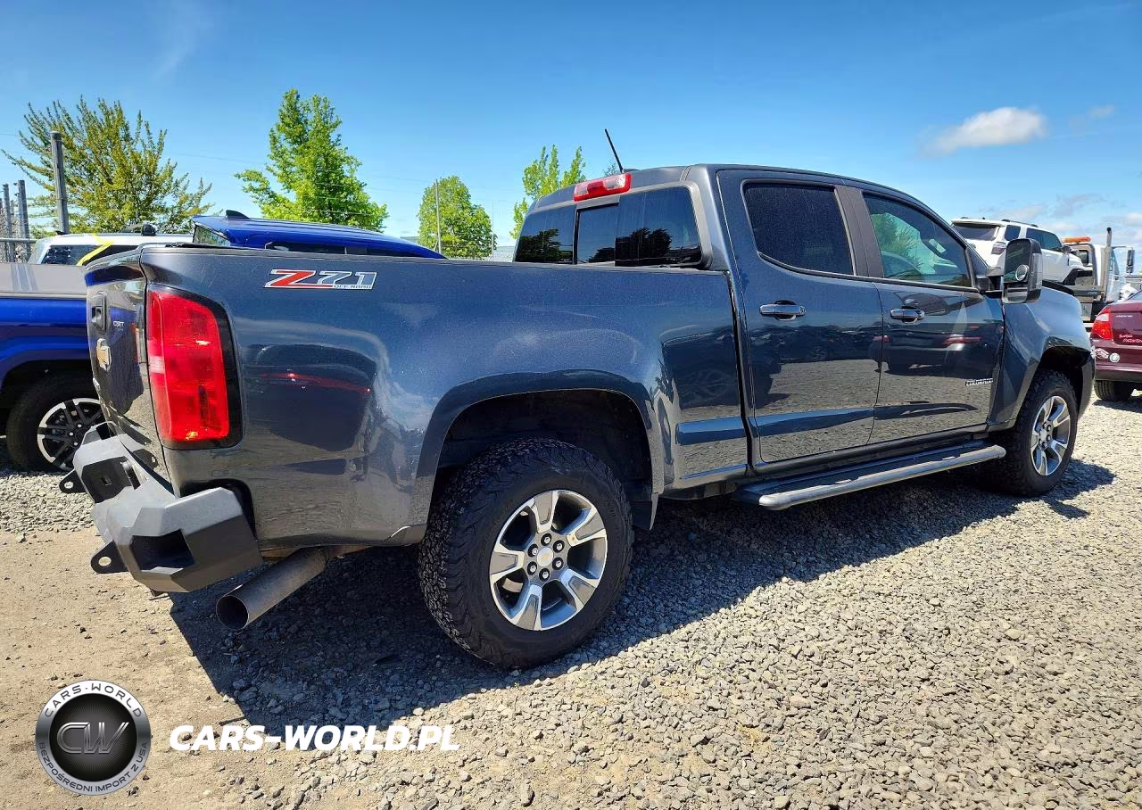 2017 Chevrolet Colorado Z71 VIN:1GCPTDE10H1211879 - 3