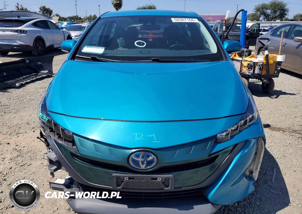 2019 Toyota Prius Prime Premium VIN:JTDKARFP7K3114951 - 5