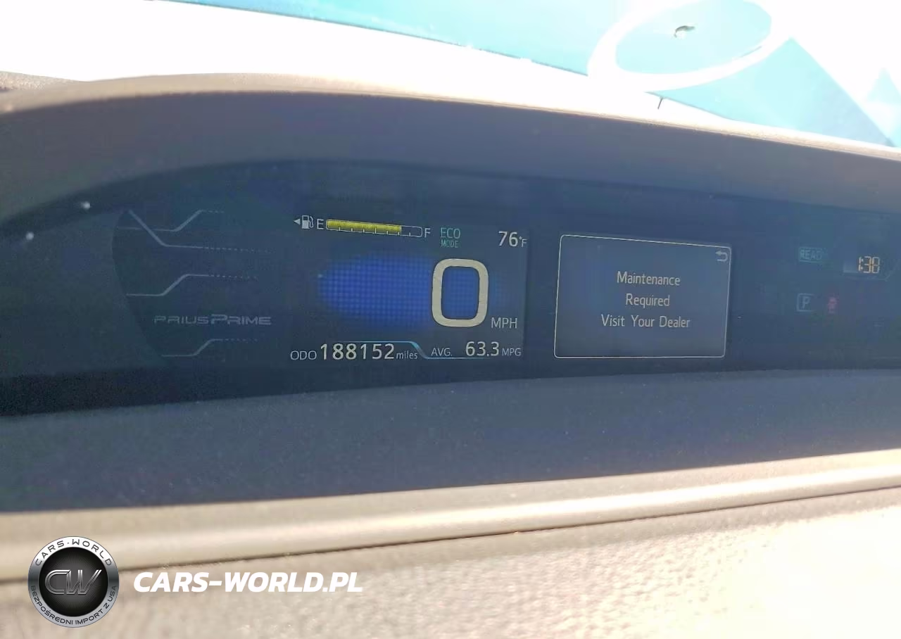 2019 Toyota Prius Prime Premium VIN:JTDKARFP7K3114951 - 9