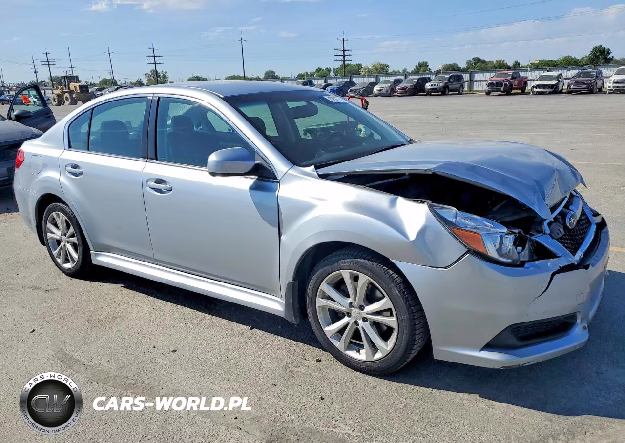 2013 Subaru Legacy 2.5I Premium VIN:4S3BMBC60D3015658 - 4