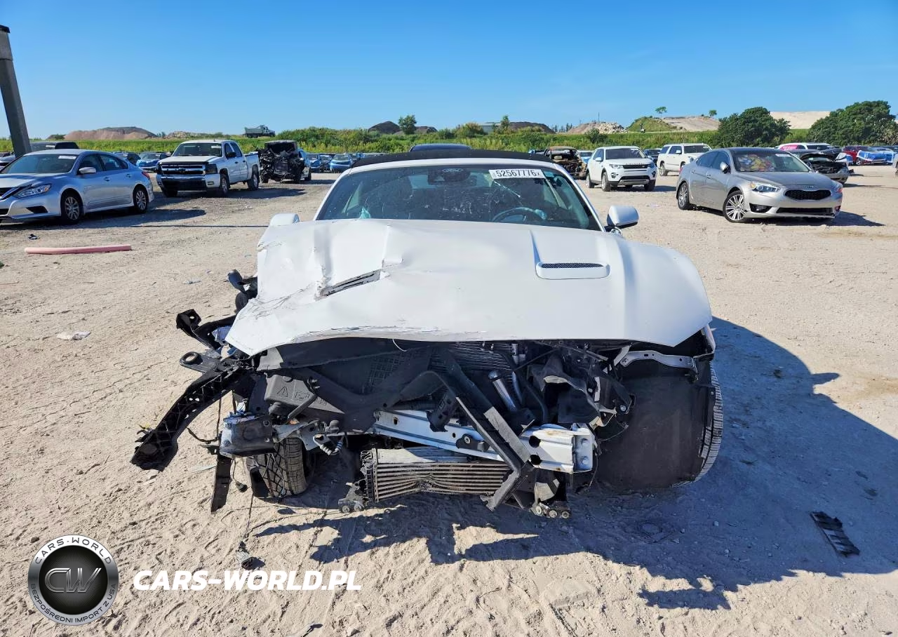 2021 Ford Mustang VIN:1FATP8UH8M5111773 - 5