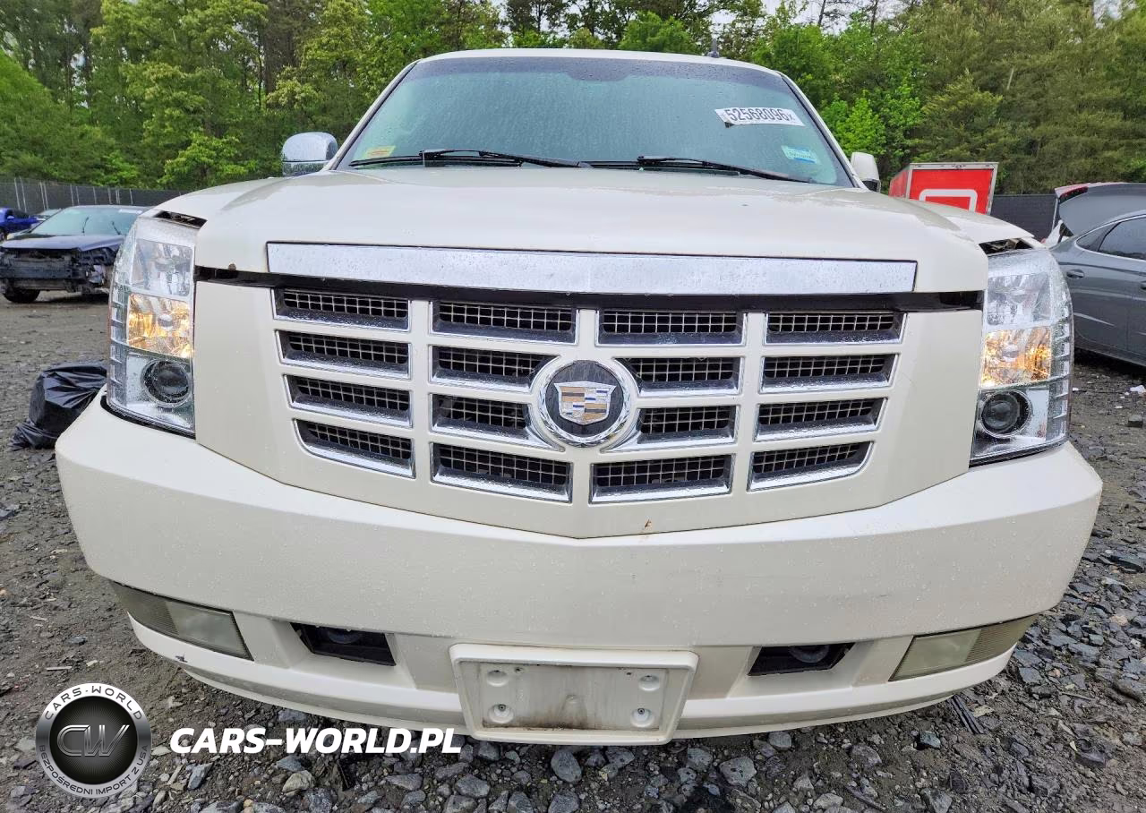 2007 Cadillac Escalade Luxury VIN:1GYFK63897R143859 - 5