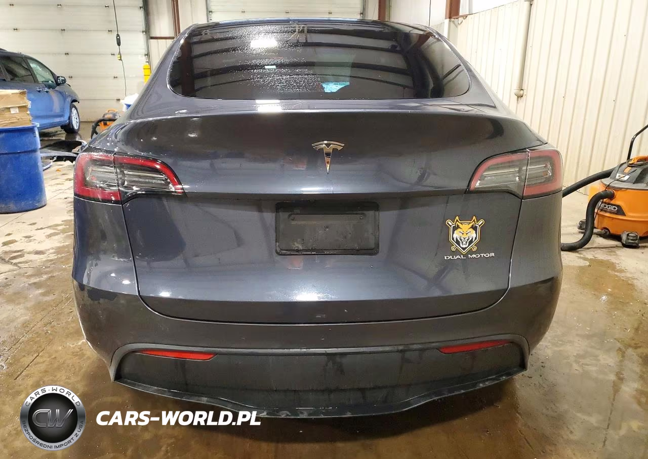 2021 Tesla Model Y VIN:5YJYGDEE1MF254656 - 6