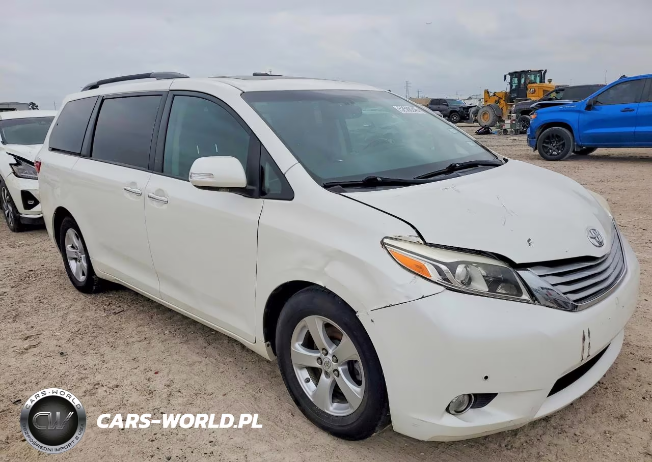 2017 Toyota Sienna Limited Premium 7-Passenger VIN:5TDYZ3DC5HS870415 - 4