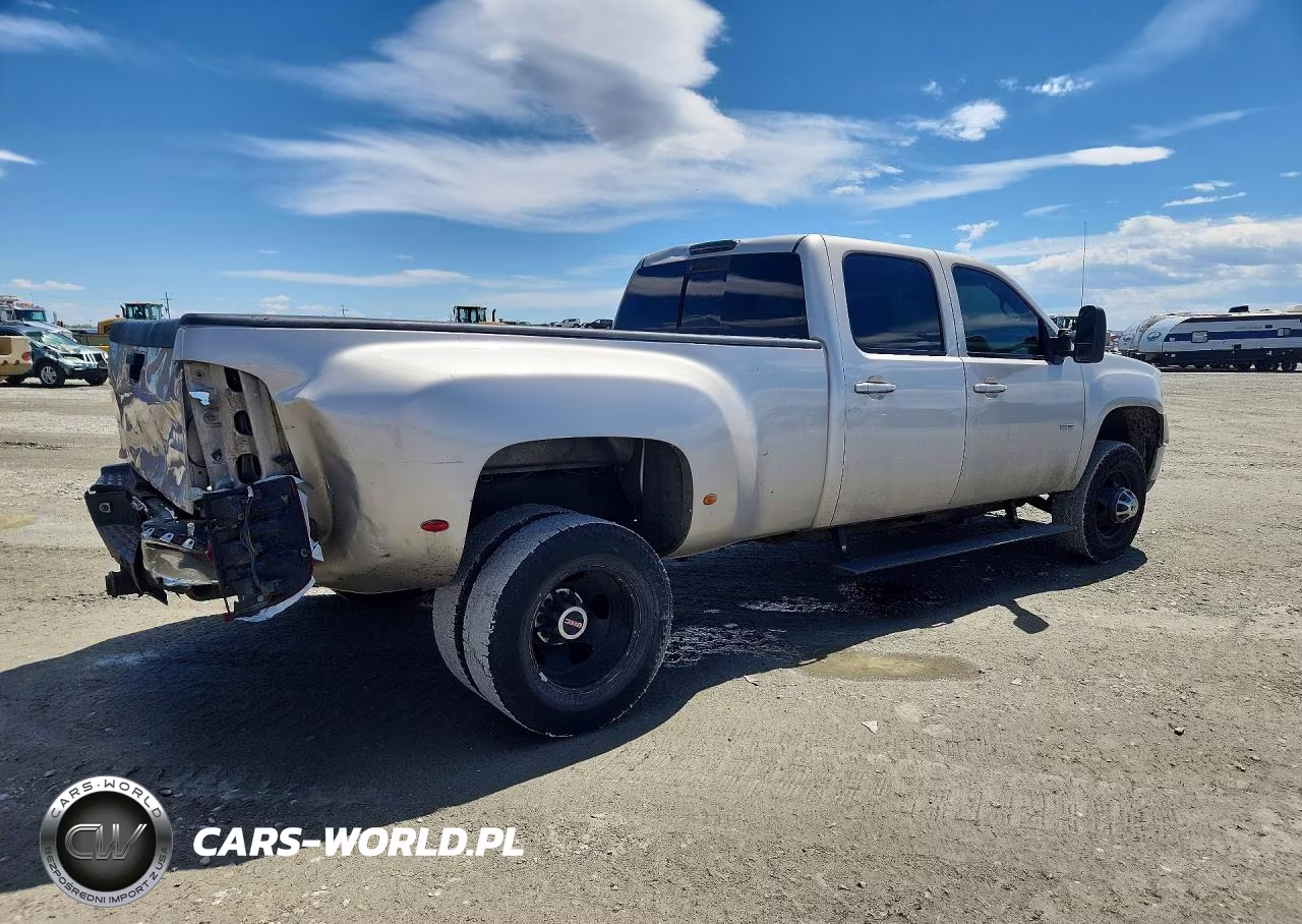 2008 GMC Sierra K3500 VIN:1GTJK33668F132320 - 3