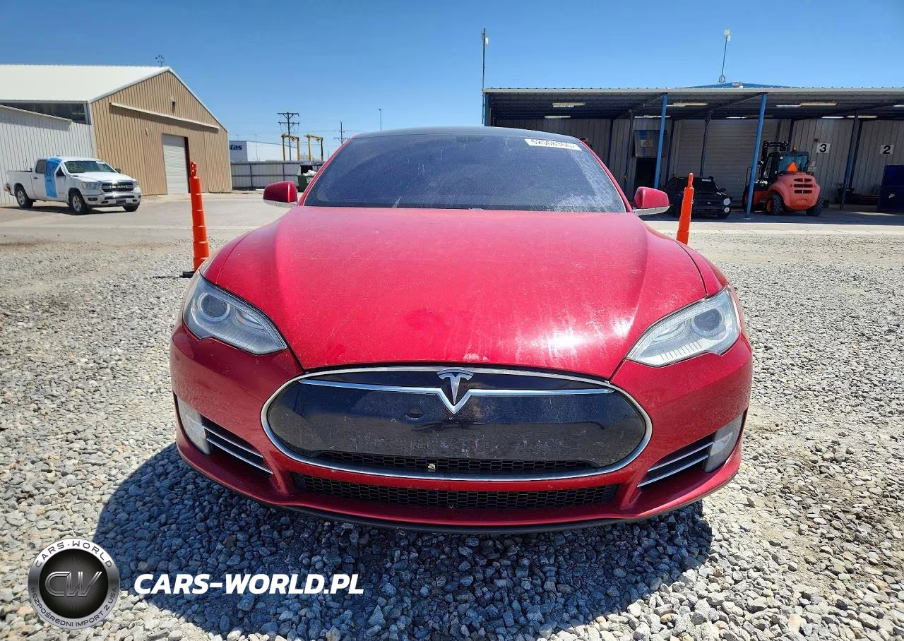 2013 Tesla Model S VIN:5YJSA1CN5DFP19769 - 5