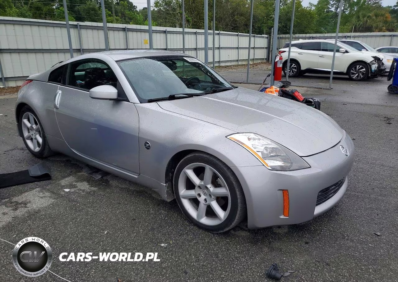 2003 Nissan 350Z Coupe VIN:JN1AZ34D43T110371 - 4