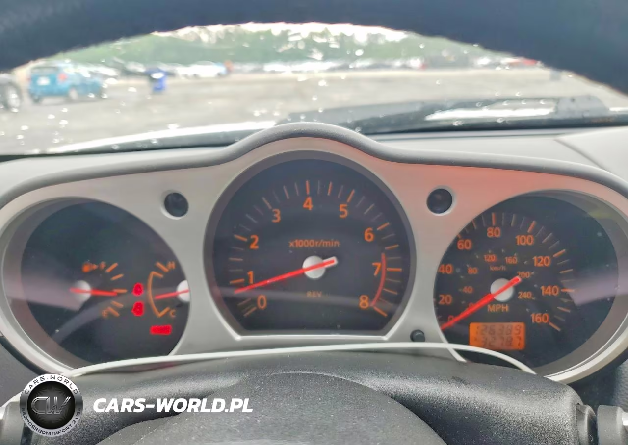 2003 Nissan 350Z Coupe VIN:JN1AZ34D43T110371 - 9