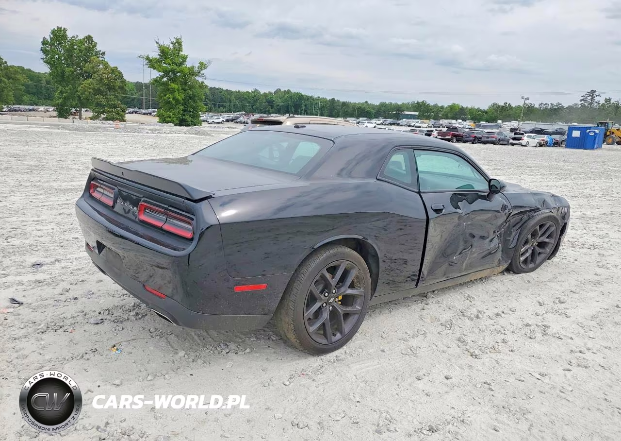 2019 Dodge Challenger Sxt VIN:2C3CDZAG2KH712157 - 3