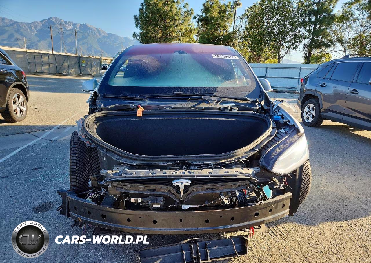 2016 Tesla Model X VIN:5YJXCAE24GF019426 - 5