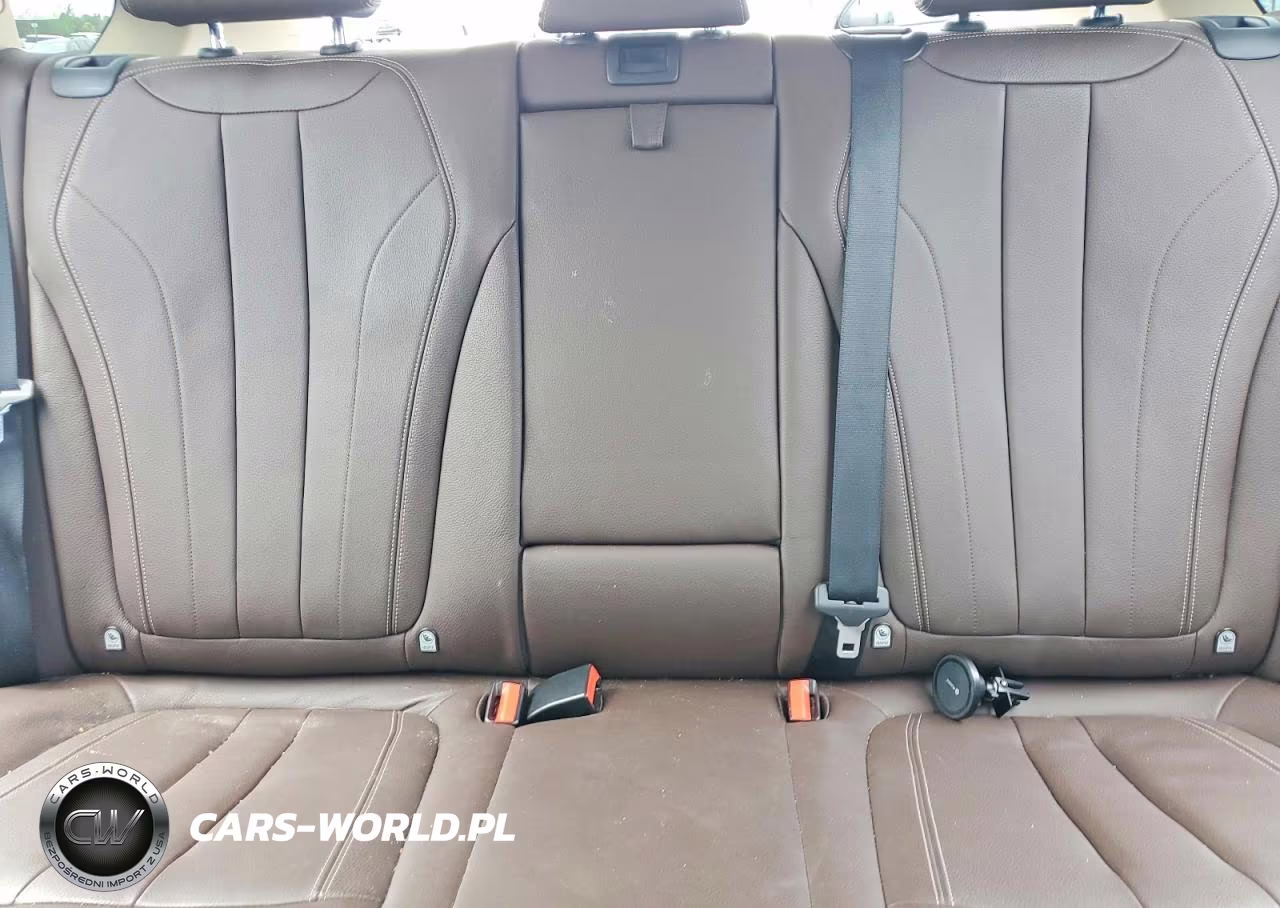 2015 BMW X5 xDrive35I VIN:5UXKR0C55F0P13912 - 10