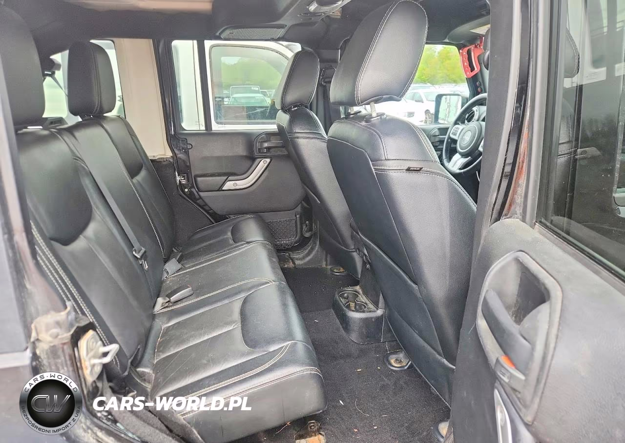 2015 Jeep Wrangler Unlimited Rubicon VIN:1C4HJWFG0FL543783 - 10