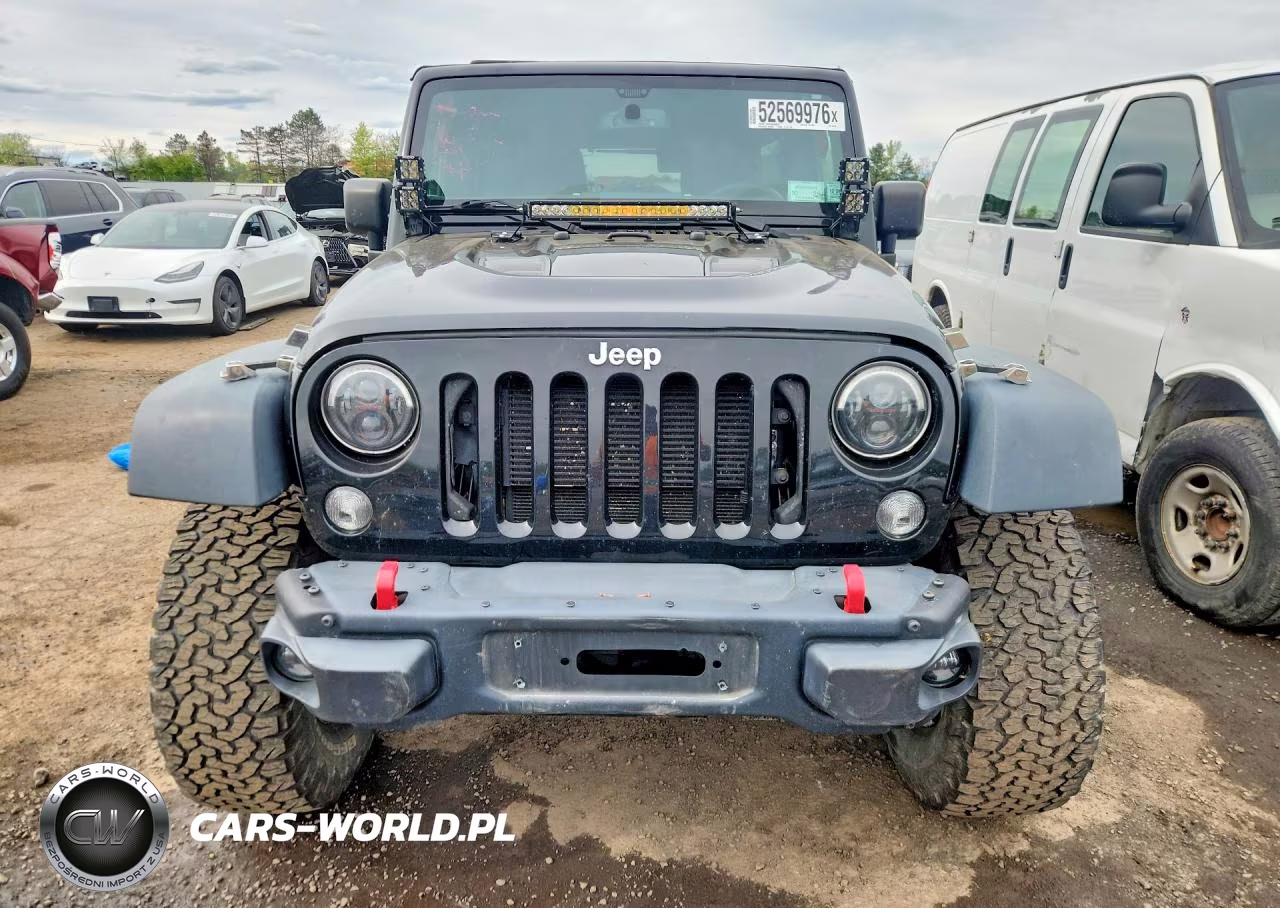 2015 Jeep Wrangler Unlimited Rubicon VIN:1C4HJWFG0FL543783 - 5