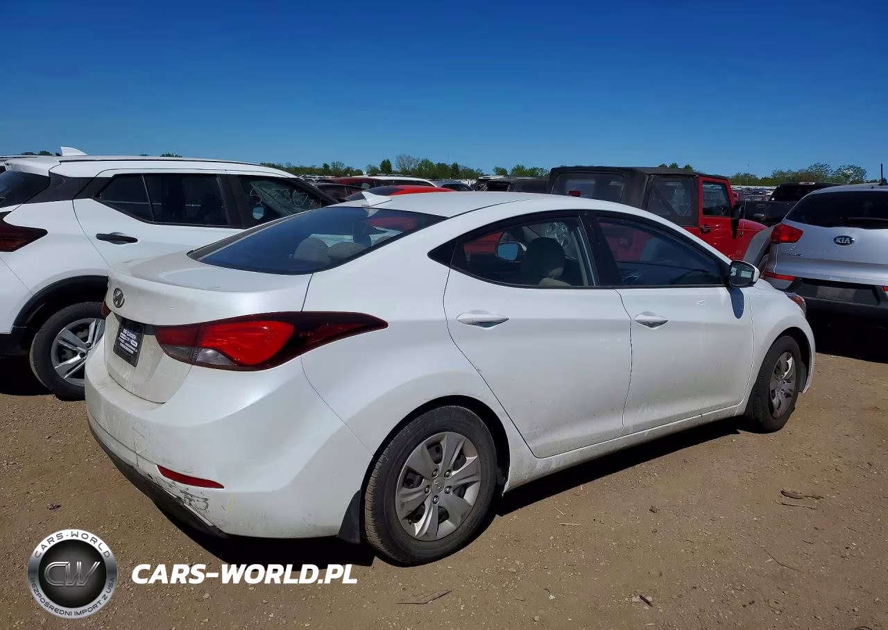 2016 Hyundai Elantra Se VIN:5NPDH4AE3GH789415 - 3