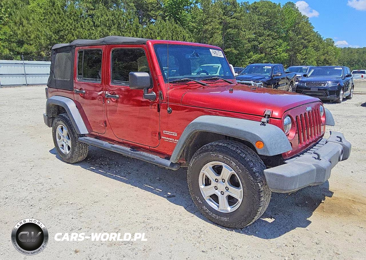 2013 Jeep Wrangler Unlimited Sport VIN:1C4BJWDG3DL509732 - 4