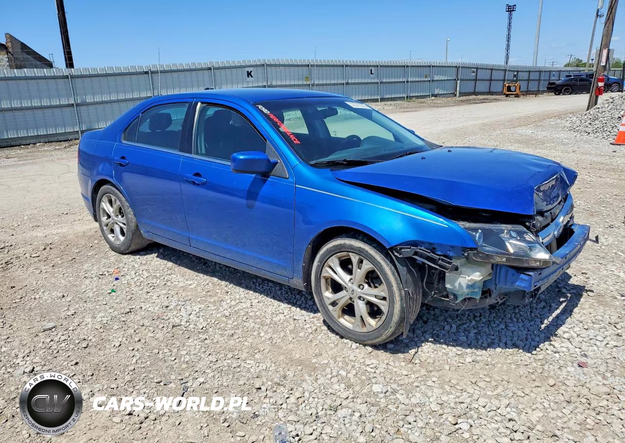2012 Ford Fusion Se VIN:3FAHP0HA1CR114322 - 4