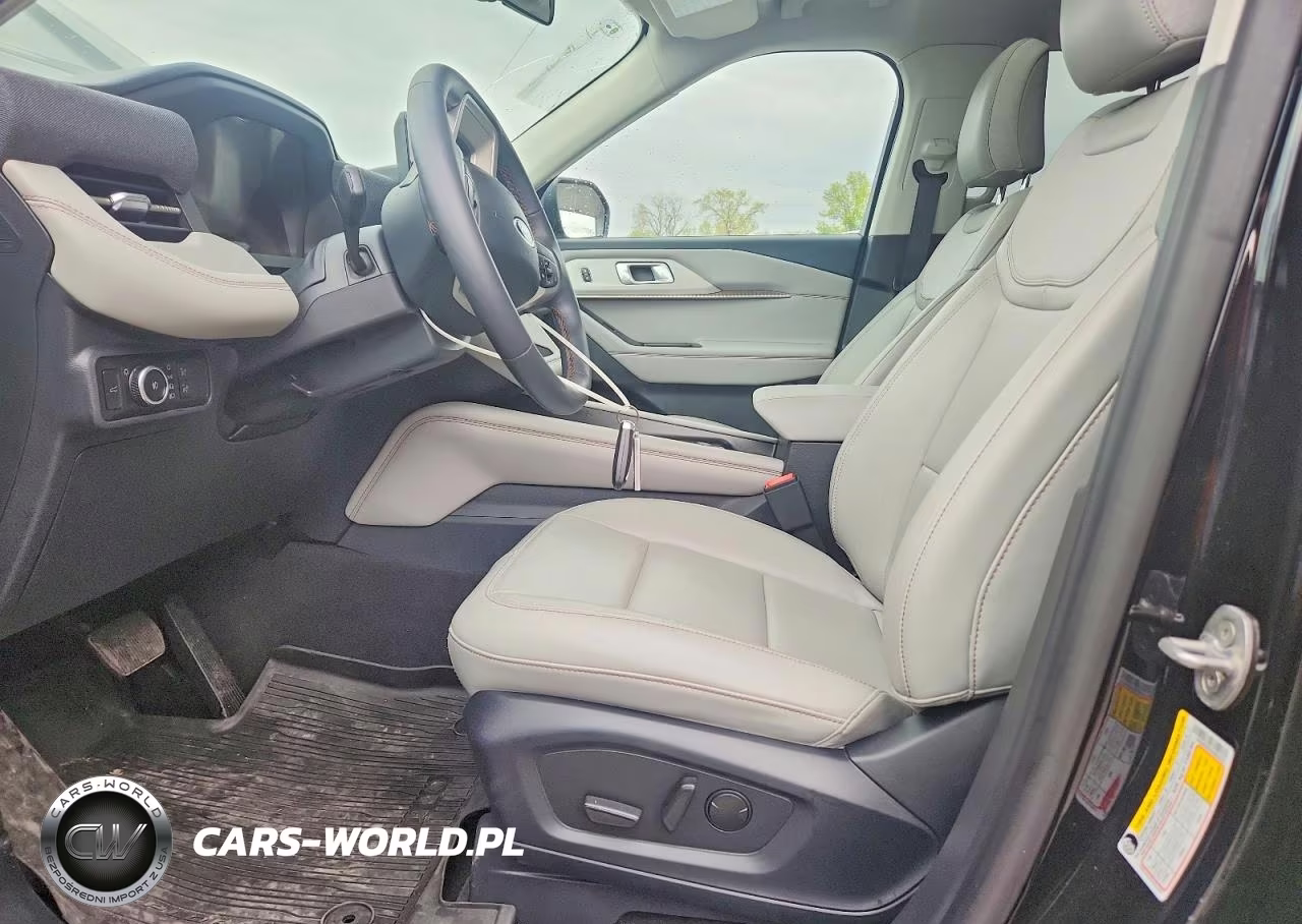 2025 Ford Explorer Active VIN:1FMUK8DH4SGB85072 - 7